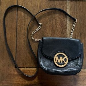 Michael kors black crossbody